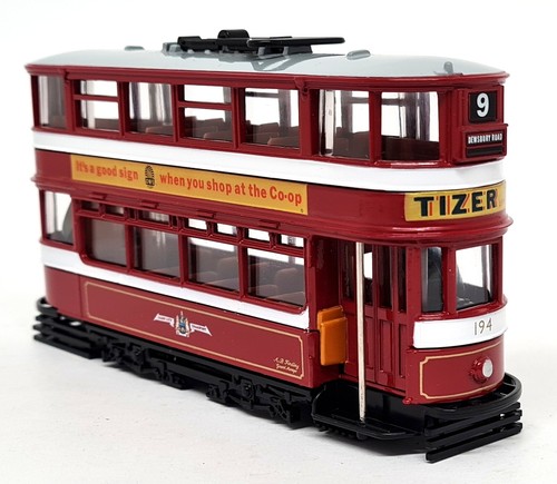 Efe tram leeds - efe,