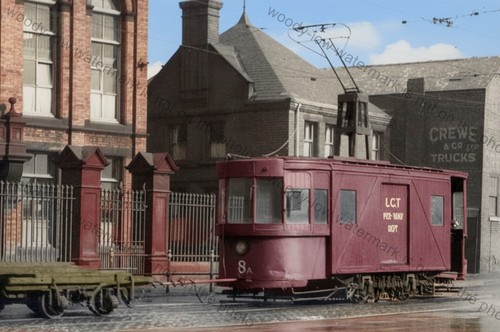 Zc049 leeds tram print - leeds,