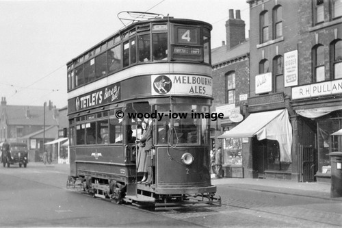 A0226 leeds tram 2 - leeds,