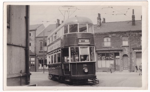 Leeds city transport - leeds, tram
