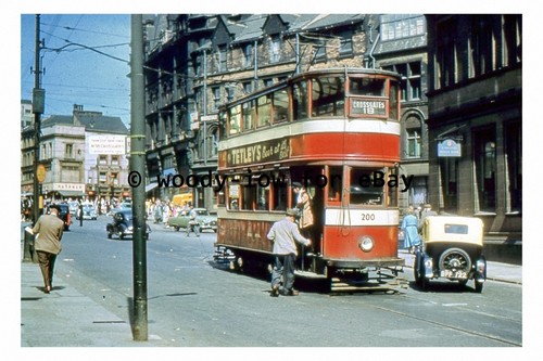 Pt9232 leeds tram 200 to - -, no
