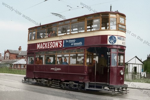 Zc044 leeds tram - leeds,