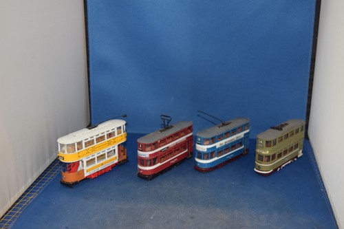 Efe corgi trams - &, leeds