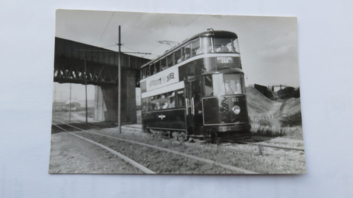 Postcard size photo leeds - postcard,